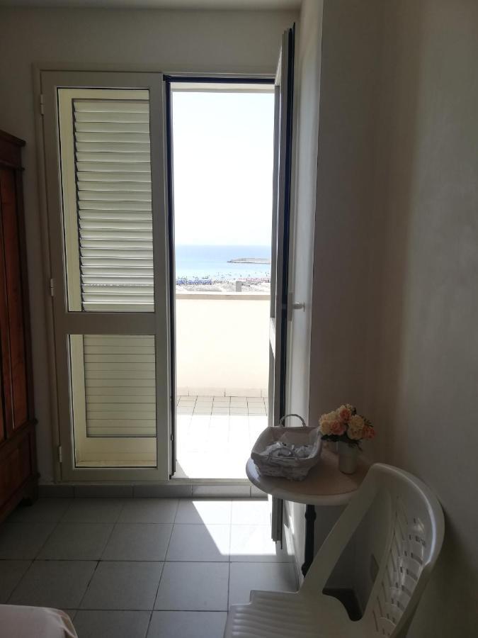 Sicilia Mare Hotel Porto Palo Buitenkant foto